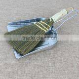 Silver Grass Soft Broom Hand Brush thumbnail-5