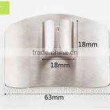 Kitchen Stainless Steel Chop Safe Finger Guard , Cutting Guard , Safe Slice thumbnail-4