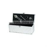 Deluxe Wine Box With Accessories thumbnail-1