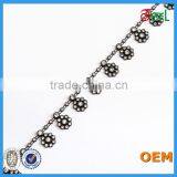 Factory Wholesale 10 Yards Plastic Base Plastic Rhinestone Trim thumbnail-1