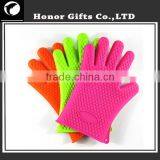 Food Grade FDA Heat Resistant Kitchen Oven Silicone Barbecue Gloves thumbnail-1