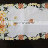 New Design Embroidery Table Runners