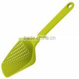 Hot Selling Eco-friendly Colorful Large Kitchen Nylon Scoop Colander Slotted Spoon thumbnail-6