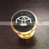 Mobile Phone Car Stents Holder for Mobile Phone Magnetic Suction Stents thumbnail-1