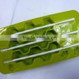 Silicone Shaped Ice Cube Tray thumbnail-3