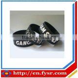 2013 Popular Promotional Debossed Silicone Wristbands With High Quality thumbnail-1