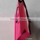 Top Quality Paper Hand Bag for Fashionable Wool Women Swearter thumbnail-3