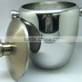 Stainless Steel Ice Bucket With a Lid, the Mirror Finished Wine Bucket