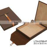Simple Design Cigar Travel Humidor Leather Humidor thumbnail-2