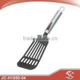 Trending Food Grade Nylon Slotted Omelette Turner