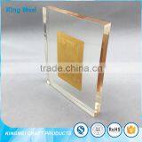 China Factory Cheap Acrylic Desk Acrylic Paperweight Golden Acrylic thumbnail-1