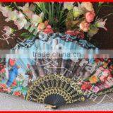 Spanish Style Plastic Hand Foldable Fan thumbnail-1