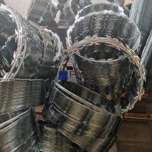 Galvanized Razor Blades CBT-60 Diameter 450mm for Perimeter Security Concertina Wire