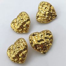 2023 wholesale OEKO-TEX 29L Heart shaped gold metal Hand Sewing Button for Clothes