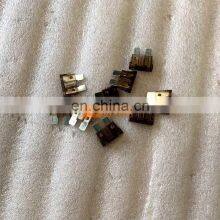 China Heavy Truck C7h/T7h/T5g Sinotruk Sitrak Electric System Truck Spare Parts WG9716582301+002/3 7.5a Chip Fuse thumbnail-2
