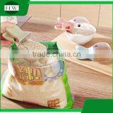 Kitchen Accessories Creative Multipurpose Plastic Cartoon Duck Head Shape Rice Ladle Spoon With Clip thumbnail-3