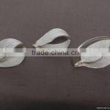 Metal Leaf Shape Silver Napkin Ring for Wedding thumbnail-1