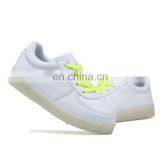 Factory Wholesale Price Low MOQ Sports Gift Simulation Children LED Light up Kids Shoes thumbnail-6