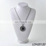 Long Chain Gold Flower Disk Pendant Necklace thumbnail-3