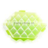 Crystal Shape Plastic Ice Mold With Cover thumbnail-2
