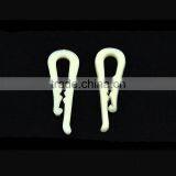 7cm Milk White Big U Shape Plastic Shirt Collar Clips With Teeth thumbnail-2