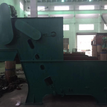 Lengthened Wool Feeder