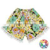 Hot Sale 2016 Summer Soft Cotton in Many Colors Children's Clothing Baby Girls Icing Ruffle Shorts With Pom Pom thumbnail-3