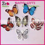 Creative Cartoon Adhesive Wall Hook Plastic Adhesive Wall Hook thumbnail-1