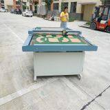 Hot Selling Garment Inkjet Cutting Plotter 1500*1200mm KAEMI Cutting Machine Flatbed Cutter thumbnail-2