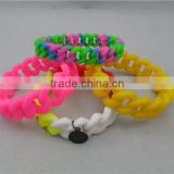 new arrival silicone wristband, engraved silicone bracelet unbreakable elastic silicone rubber band
