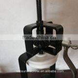 Durable in Use S/S Stand Sausage Filling Machine Hand Use 5LB 11LB thumbnail-3