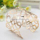 American Stylish Twist Heart Shape Hollow Bangle,women Gift Gold Bangles Wholesale thumbnail-3