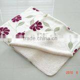 100%polyester Printed Coral Fleece and Sherpa Fleece Throw thumbnail-1