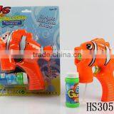 Friendly Material Good Price Wholesale Bubble Gun New Toys for Kid 2015 thumbnail-6