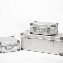 Customizable Aluminum Alloy Toolbox – Tailored Liner Design for Versatile Storage thumbnail-4