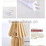 JK-879-12 Vintage Traditional Style Bedside Table Lamp in Table Lamps & Reading LED Wooden Table Light