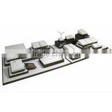 Wholeale Custom Luxury Leather Jewellery Display Set