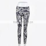 F5W30062 Monochrome Floral Printed Leggings Women Sportwear Pants thumbnail-1