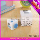 Hot Selling Relieves Stress and Anxiety Fidget Toy Anti Stress Cube for Adult and Kids thumbnail-3