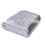 Professional Manufacturer Supplier Cheap Bedspreads Clip Coverlet Bedding Set