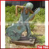 Bronze Boy And Guitar Statue For Garden Decorative