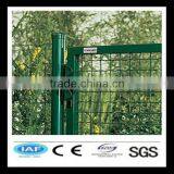 Beautiful Stockade Fence Gate thumbnail-1