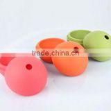 creative cute ball shape silicone eco-friendly ice cube tray with lid