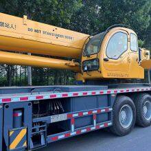 Used XCMG QY70K Truck Cranes With Good Performance for Sale thumbnail-2
