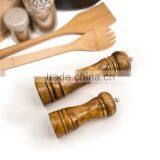 Good Quality Kitchen Tool Manual Hand Wood Mini Spice Pepper Grinder thumbnail-2