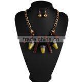 Europe and the United States Fashion Multiple Big Resin Gems Pendant Necklace thumbnail-2