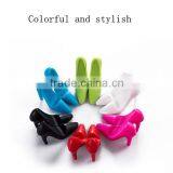 Charming Silicone High-heel Shoe Mobile Phone Holder thumbnail-3
