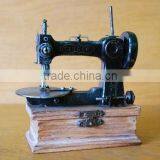 Miniature Sewing Machines thumbnail-1