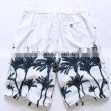 2014 Fashion White Cheap Wholesale Beach Shorts With Mesh Lining thumbnail-2