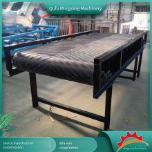 Belt Conveyor for Loading Carton Goods Onto Ships at a Large Inclination Angle, Stone Belt Conveyor, Mingyang Machinery thumbnail-2